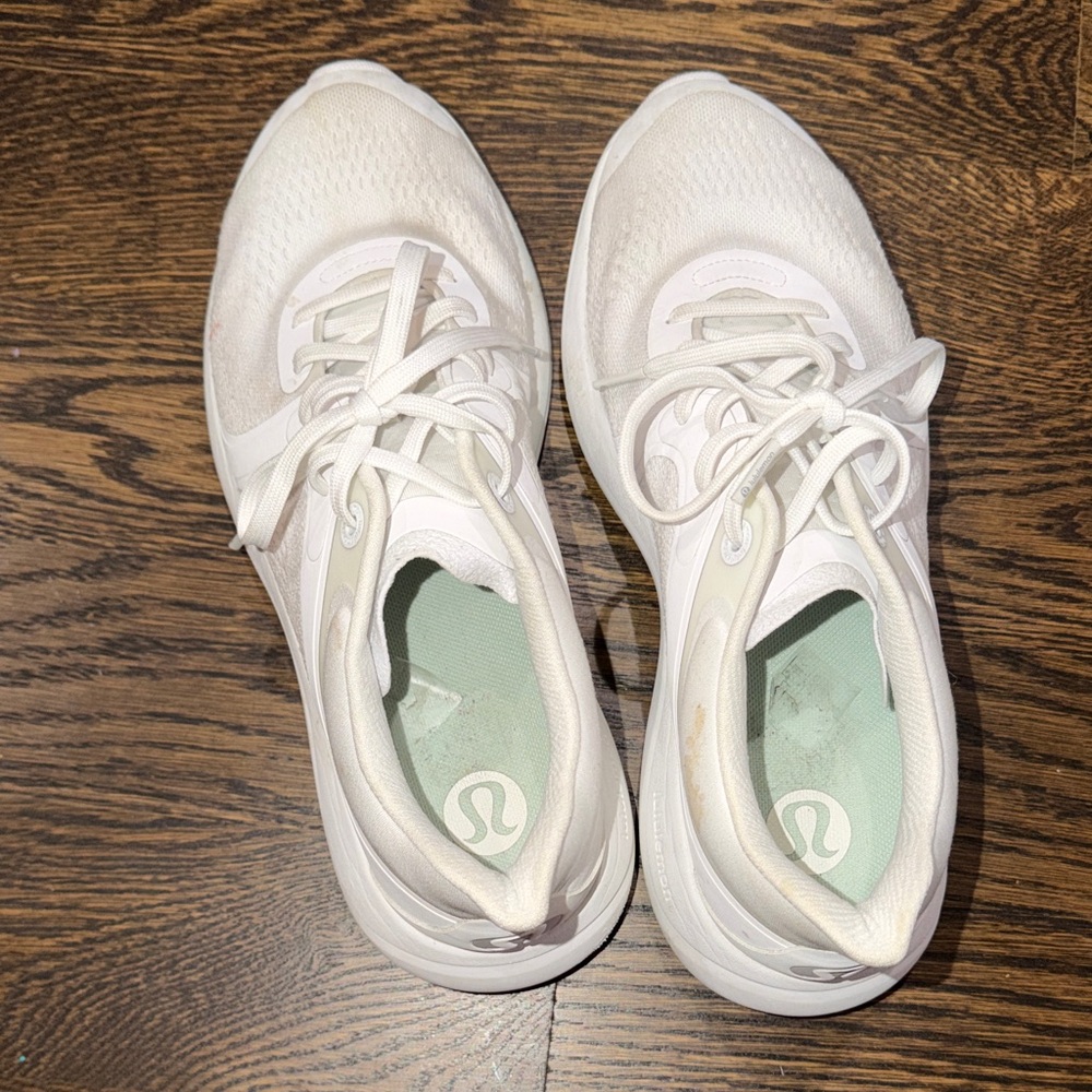 lululemon Women's Chargefeel workout Shoes